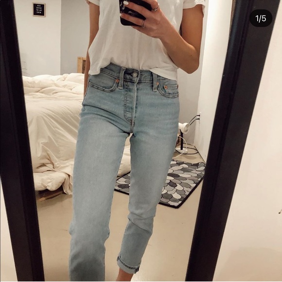 Levi’s wedgie Jean - Picture 2 of 4